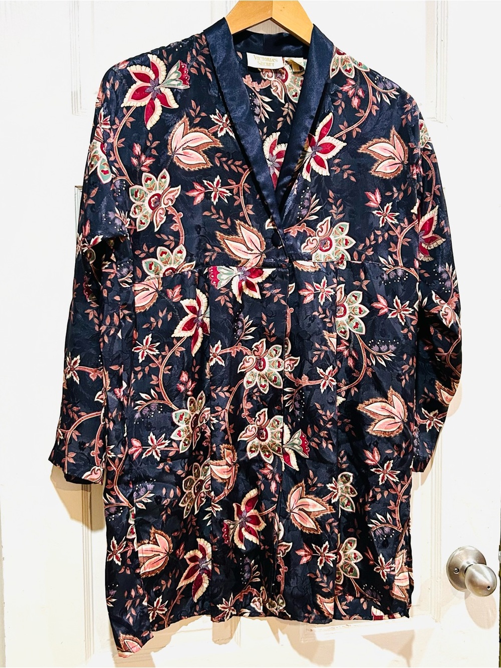 Victoria's Secret 80s 90s Vintage Satin Navy Floral Sleep Shirt Nightgown Size S